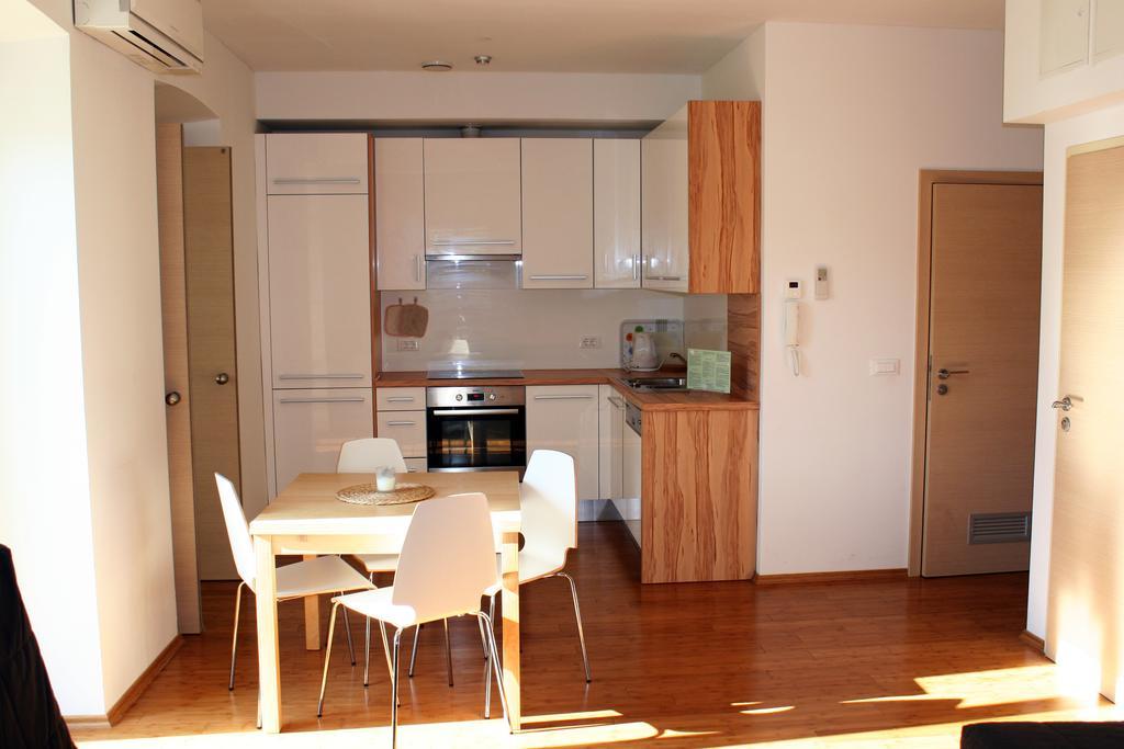 Park Apartments イゾラ エクステリア 写真